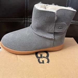 Brand new Ugg boots for toddler, size 9